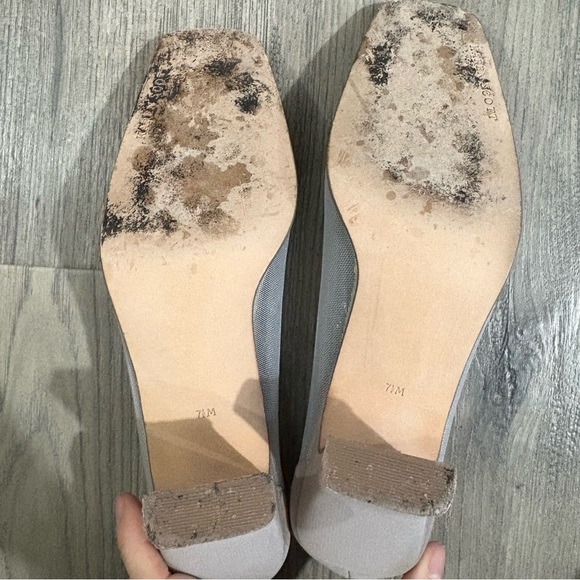 Vtg Karen Scott Mesh Square Toe Heel Pumps Gray Beige Sz 7.5M Classic Party - Picture 10 of 10